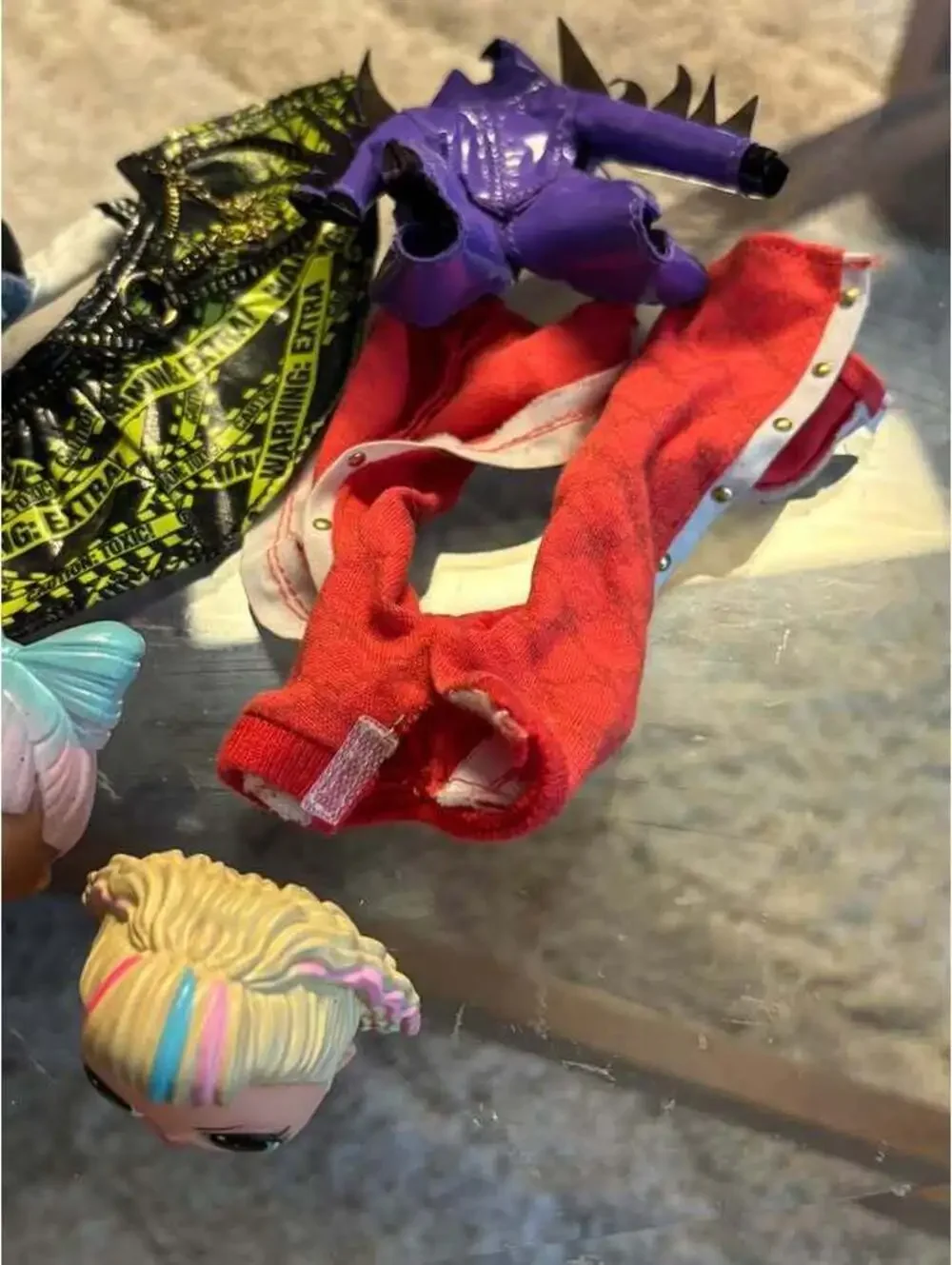 L.O.L. Surprise! Doll and Clothing Lot